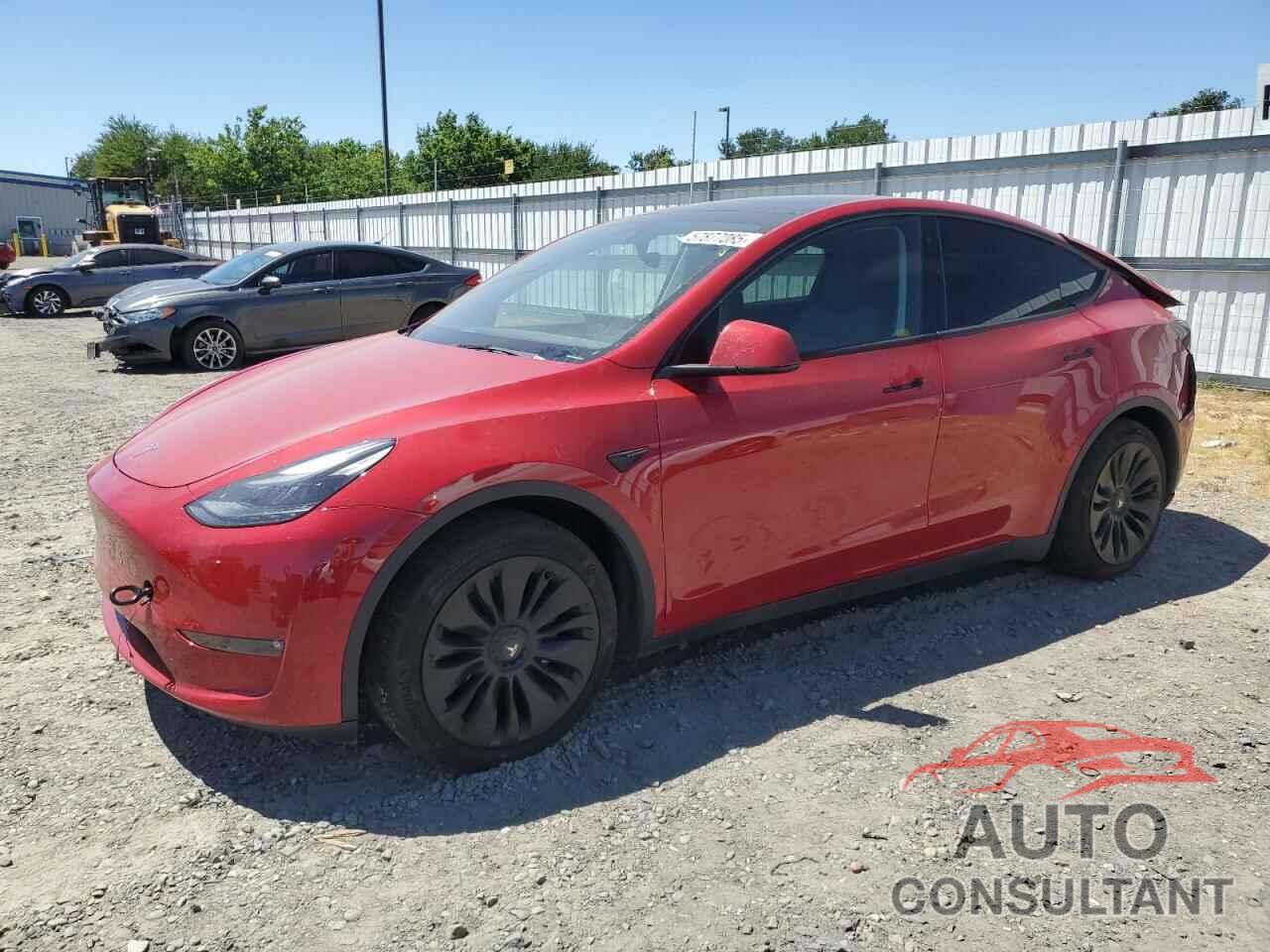 TESLA MODEL Y 2023 - 7SAYGAEE8PF747191