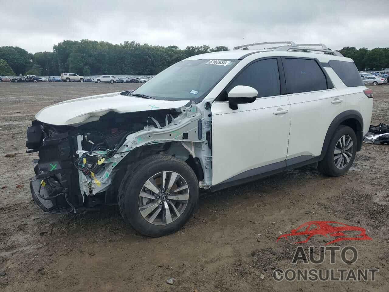 NISSAN PATHFINDER 2023 - 5N1DR3CA4PC236975