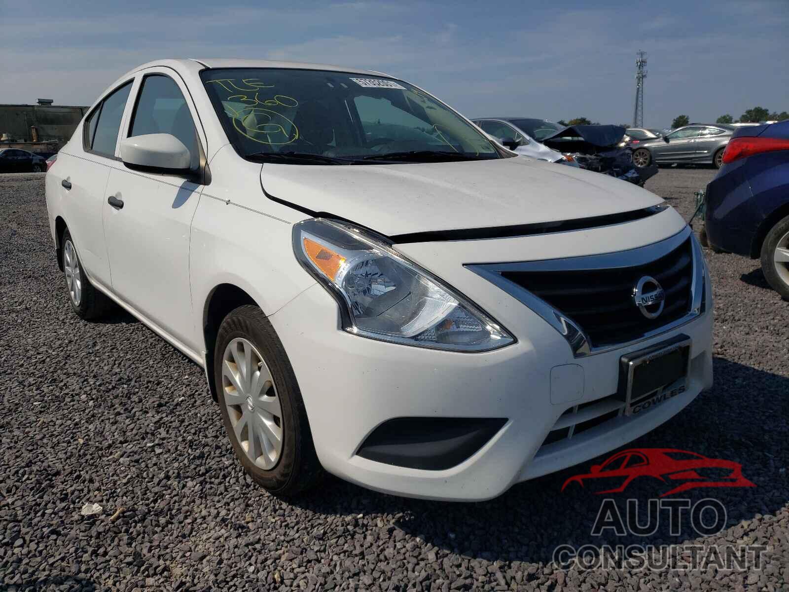 NISSAN VERSA 2018 - 3N1CN7AP1JL810506