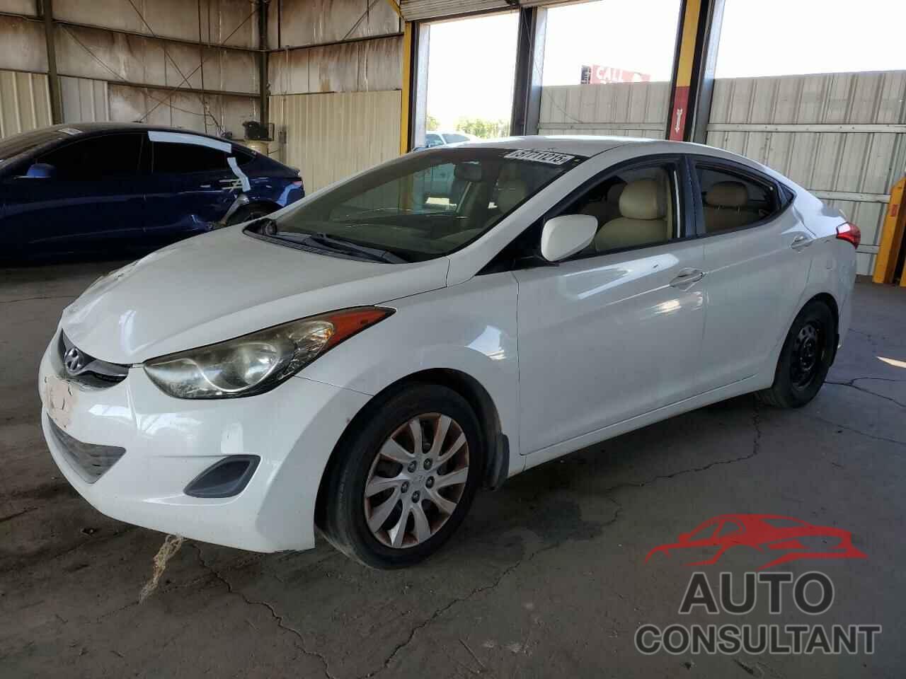 HYUNDAI ELANTRA 2013 - 5NPDH4AE8DH196418