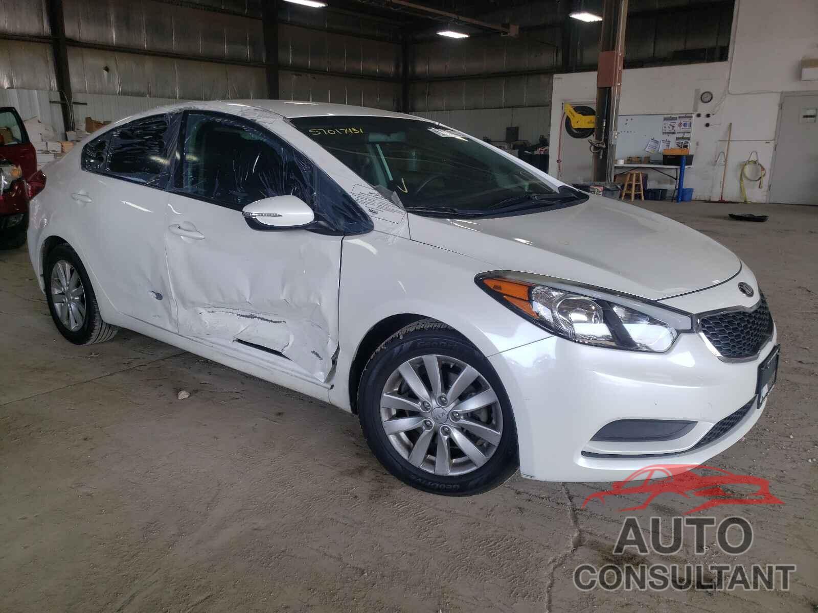 KIA FORTE 2016 - KNAFX4A67G5551844