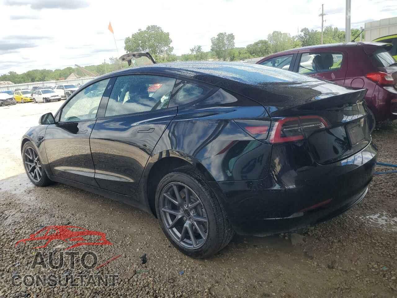 TESLA MODEL 3 2022 - 5YJ3E1EA6NF287553