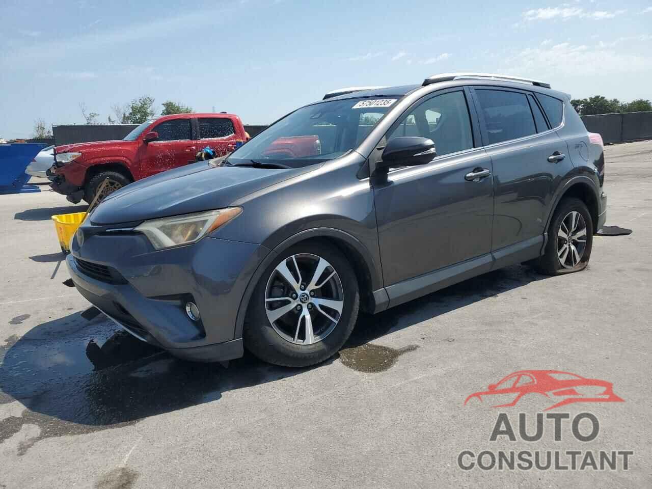 TOYOTA RAV4 2017 - JTMWFREV6HJ100885