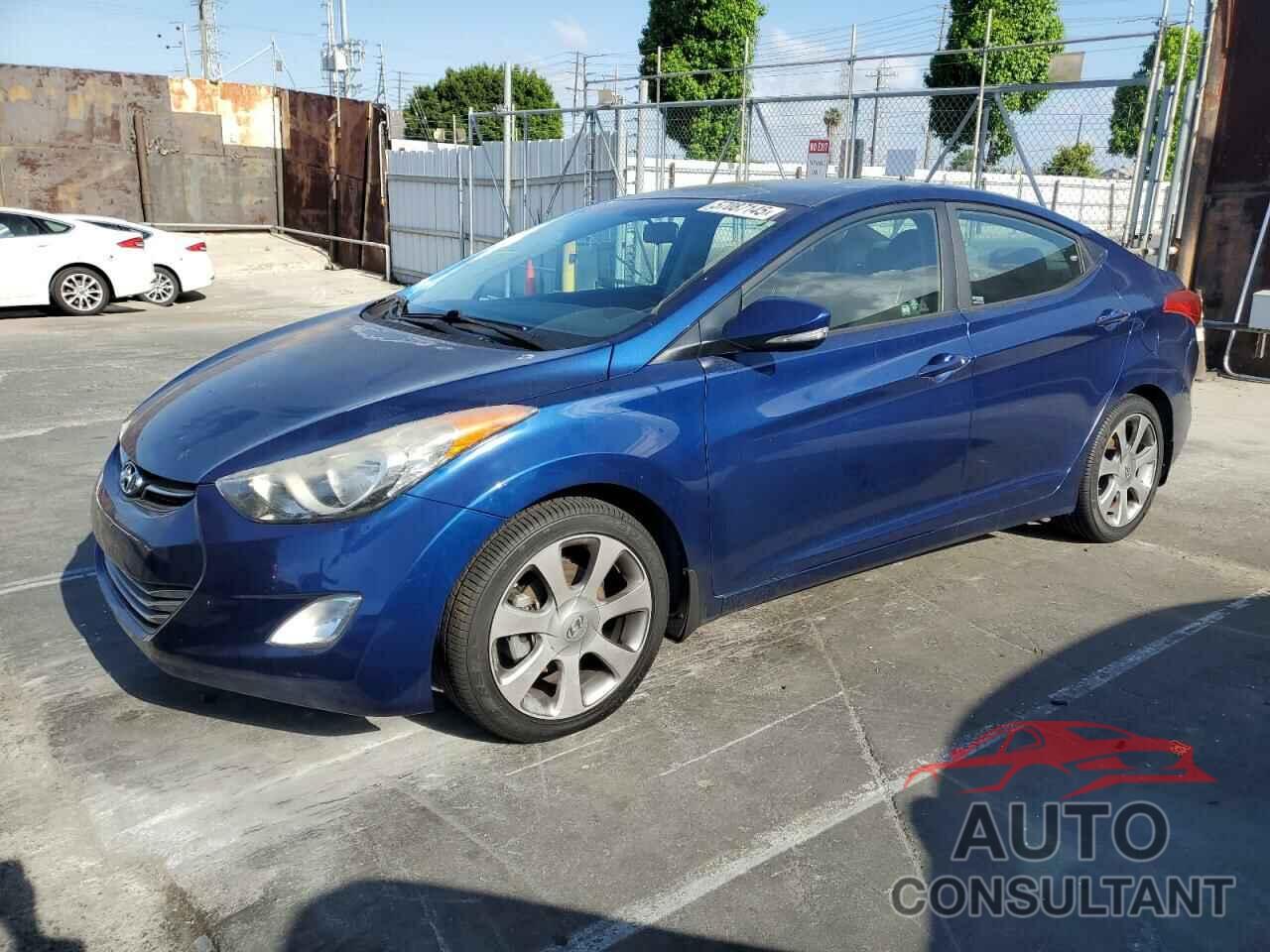 HYUNDAI ELANTRA 2013 - KMHDH4AE8DU838170