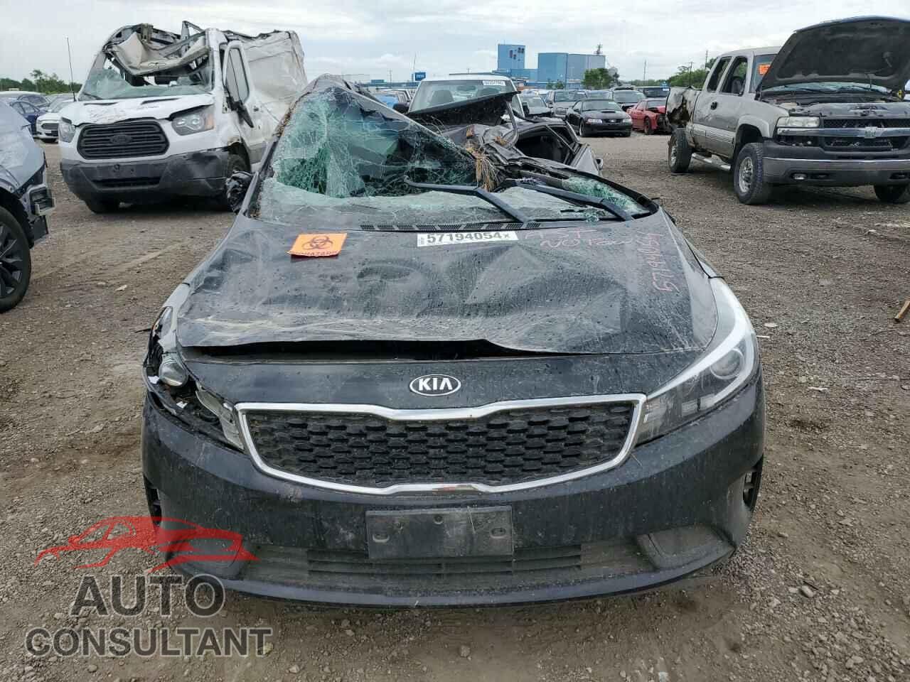 KIA FORTE 2017 - 3KPFK4A76HE092872