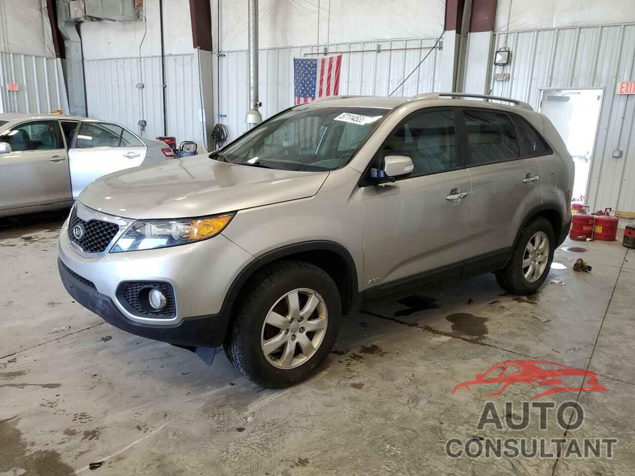 KIA SORENTO 2013 - 5XYKTCA6XDG413712