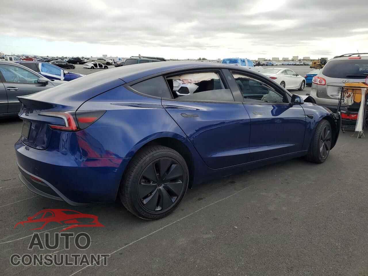 TESLA MODEL 3 2024 - 5YJ3E1EA8RF743994
