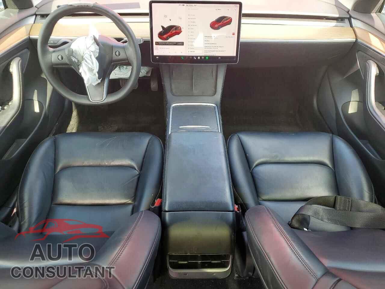 TESLA MODEL 3 2021 - 5YJ3E1EA9MF047136