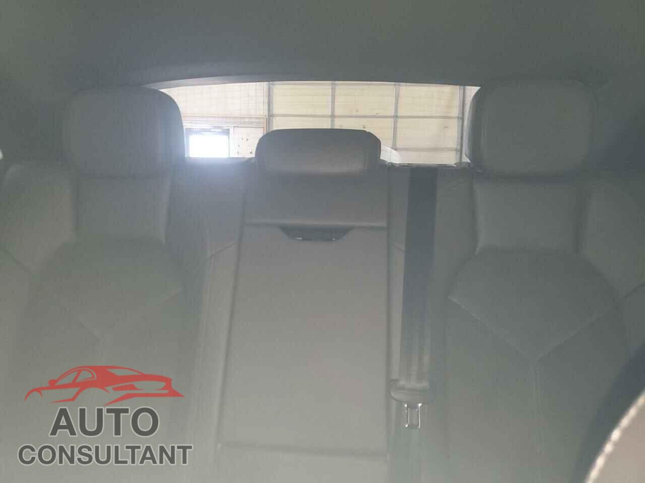 PORSCHE MACAN 2017 - WP1AA2A5XHLB83939