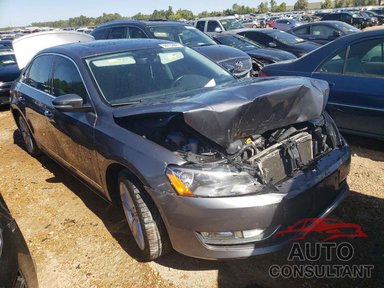 VOLKSWAGEN PASSAT 2014 - 1VWCN7A31EC083425