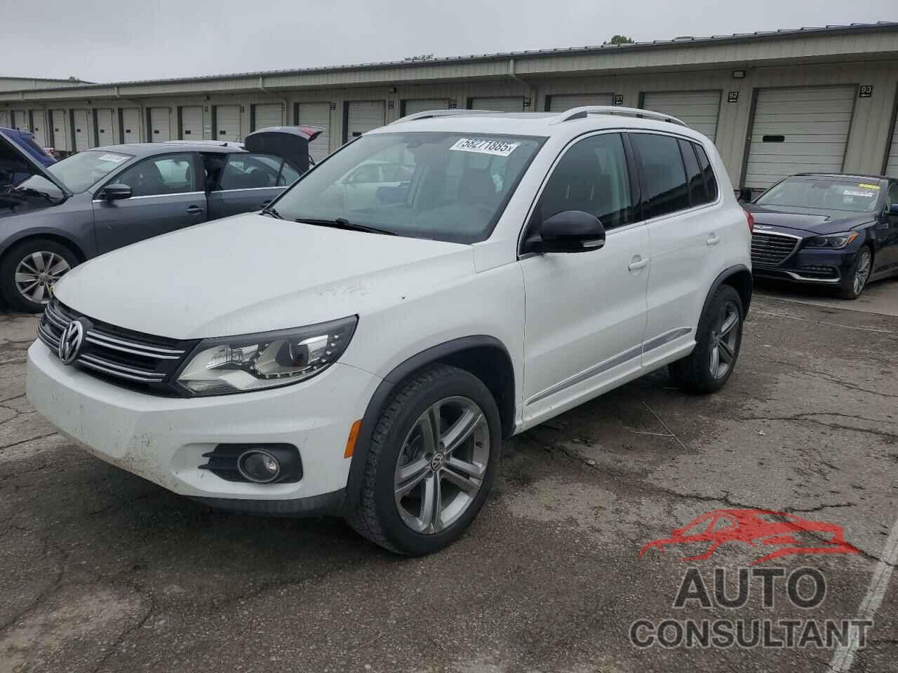 VOLKSWAGEN TIGUAN 2017 - WVGTV7AX8HK036484