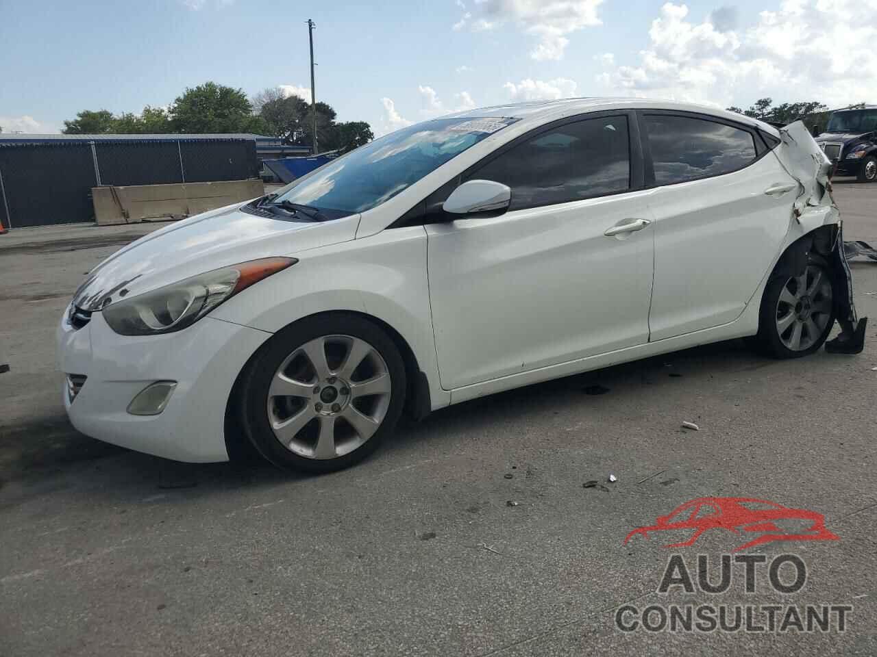 HYUNDAI ELANTRA 2013 - 5NPDH4AE8DH295563