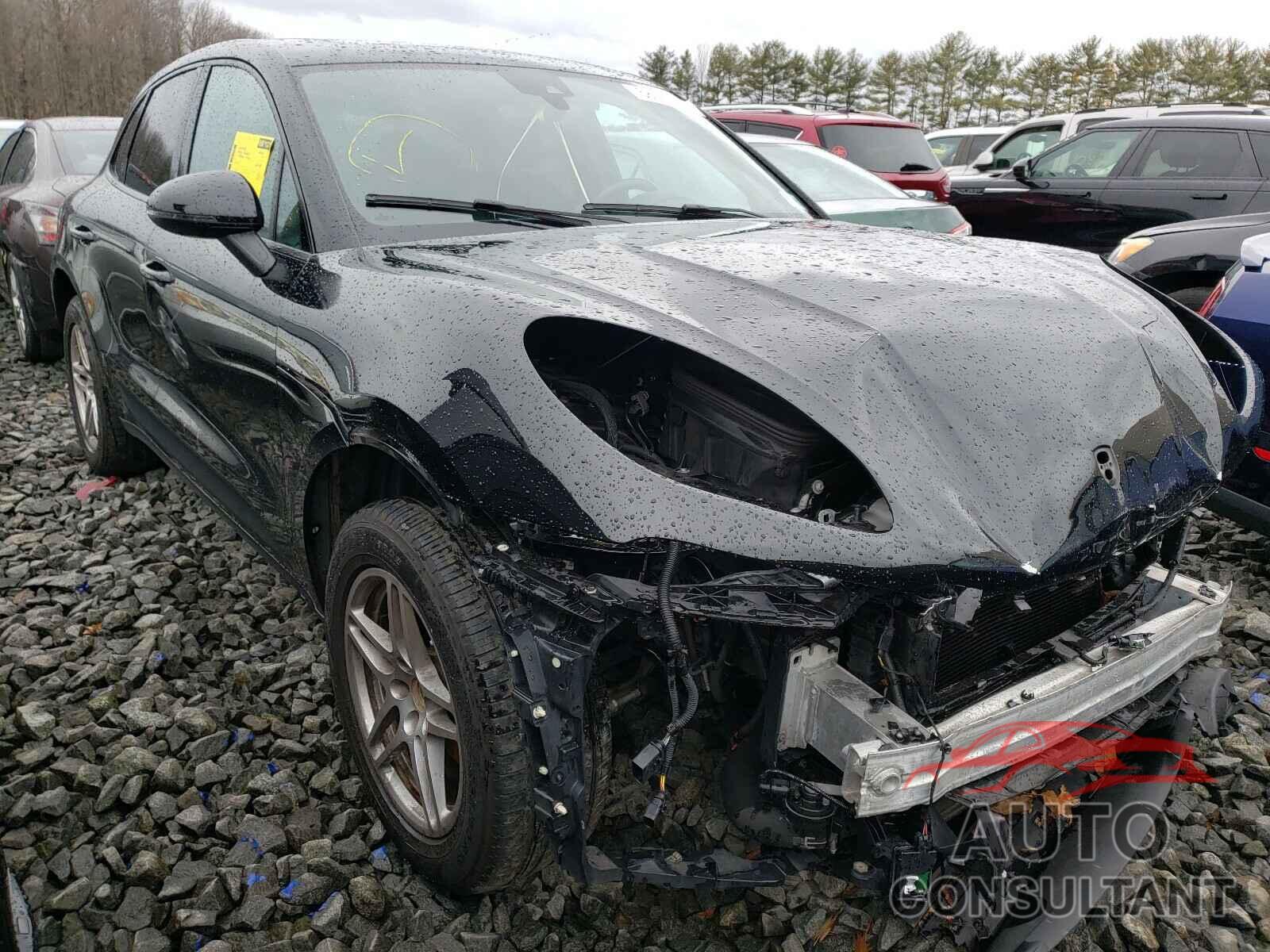 PORSCHE MACAN 2017 - WP1AA2A51HLB00690