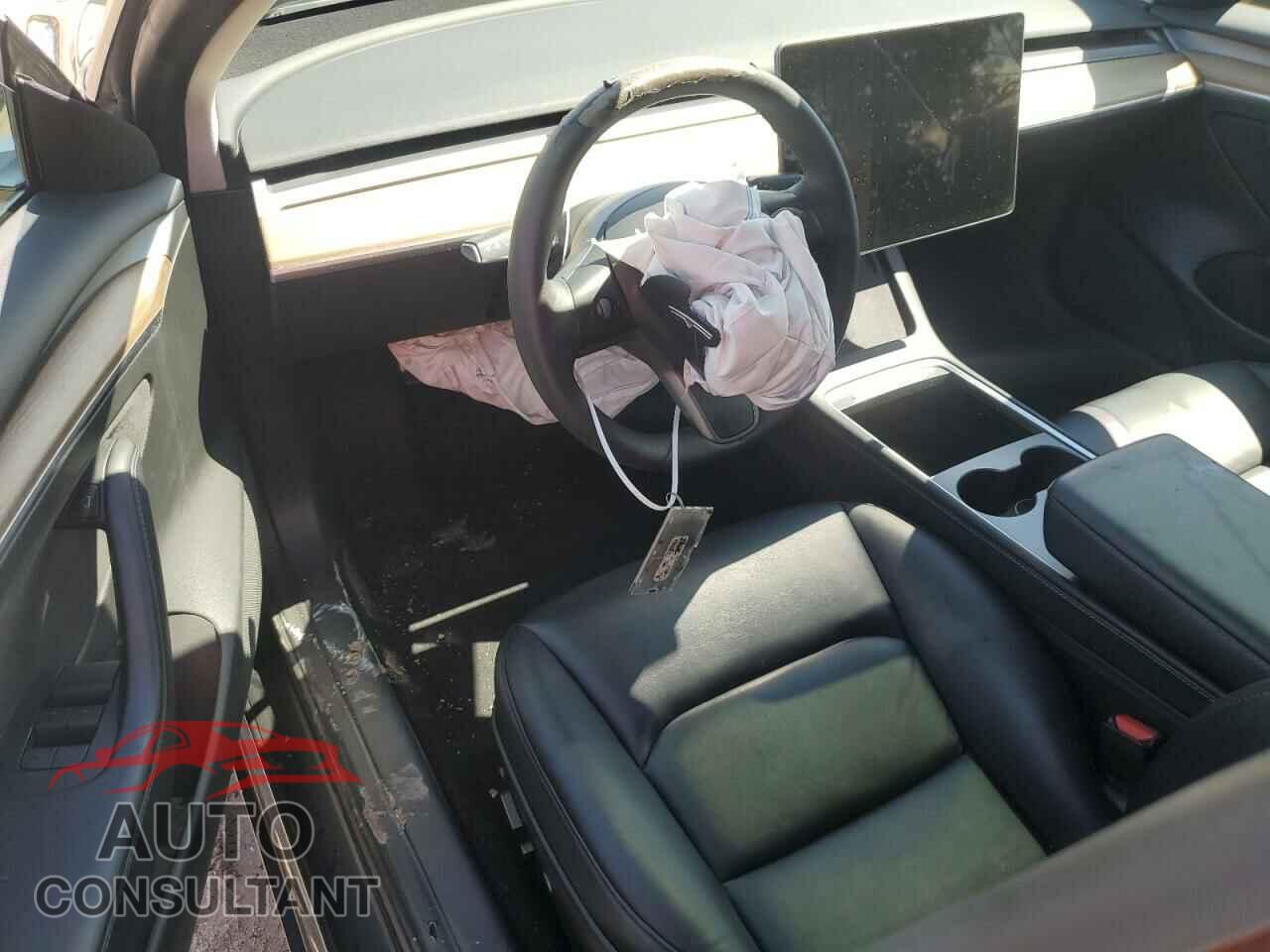 TESLA MODEL 3 2022 - 5YJ3E1EA9NF288664