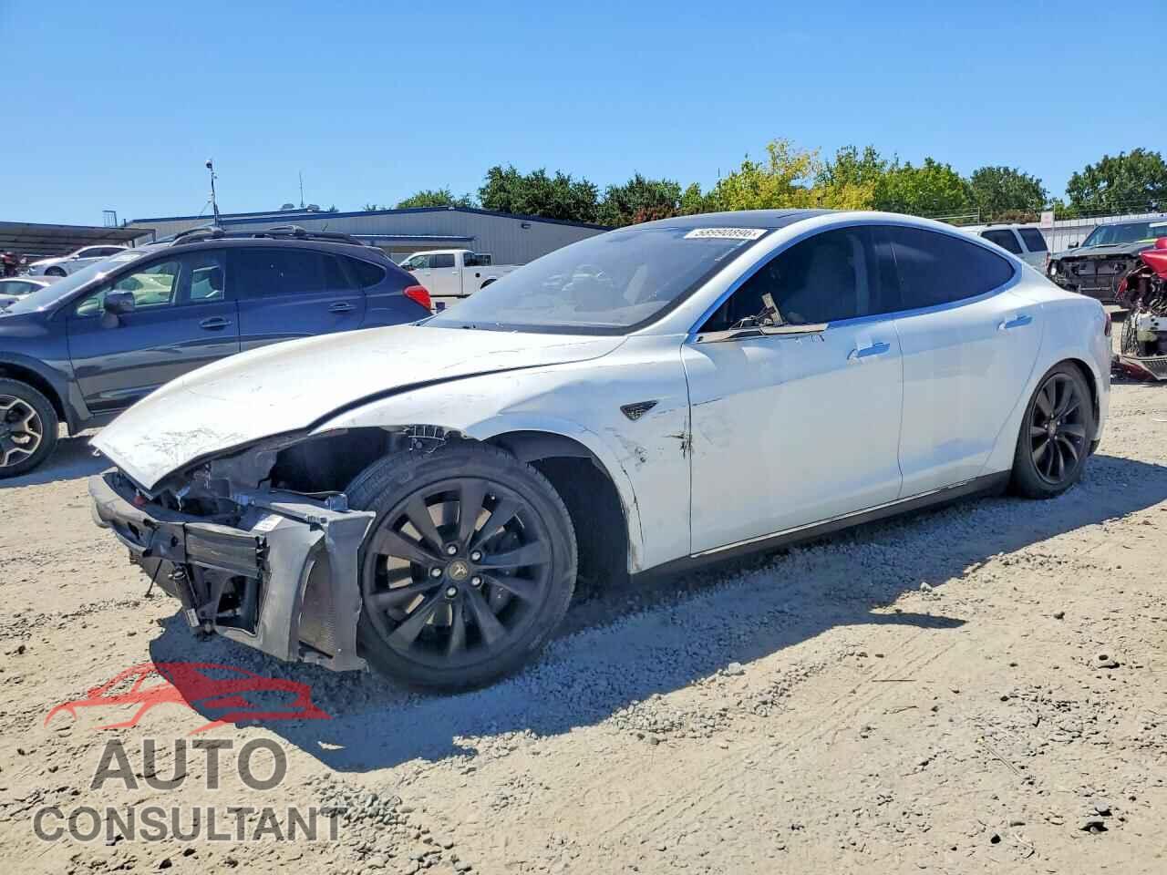 TESLA MODEL S 2013 - 5YJSA1CN7DFP24732