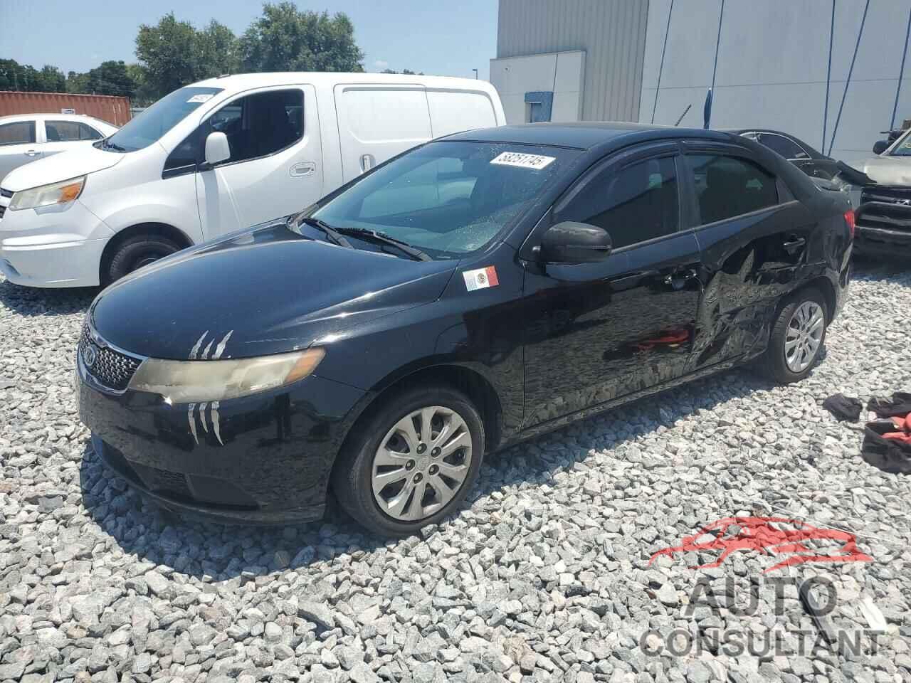 KIA FORTE 2011 - KNAFU4A26B5890643