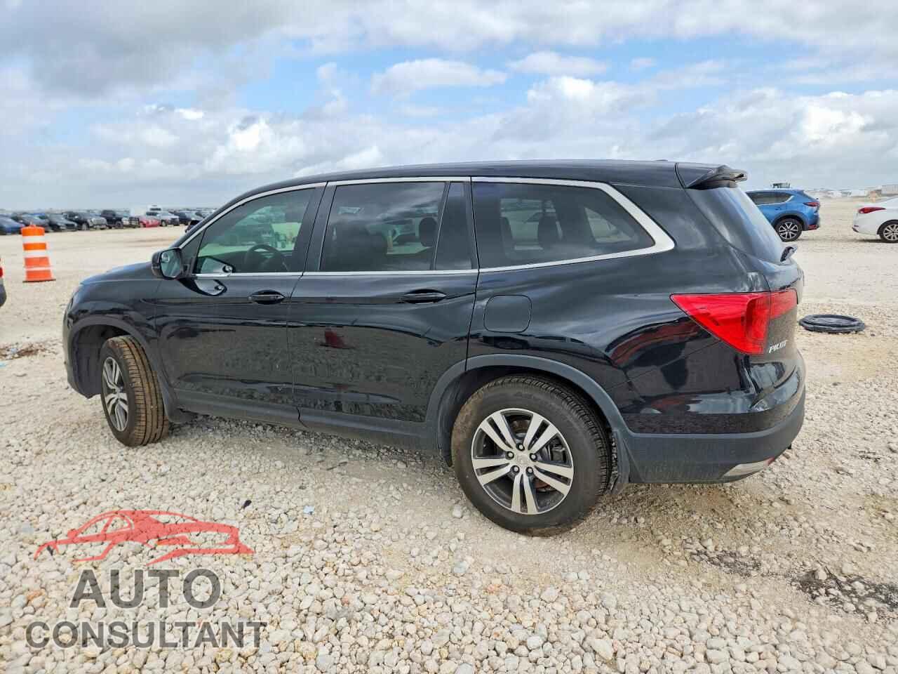 HONDA PILOT 2017 - 5FNYF5H61HB013750