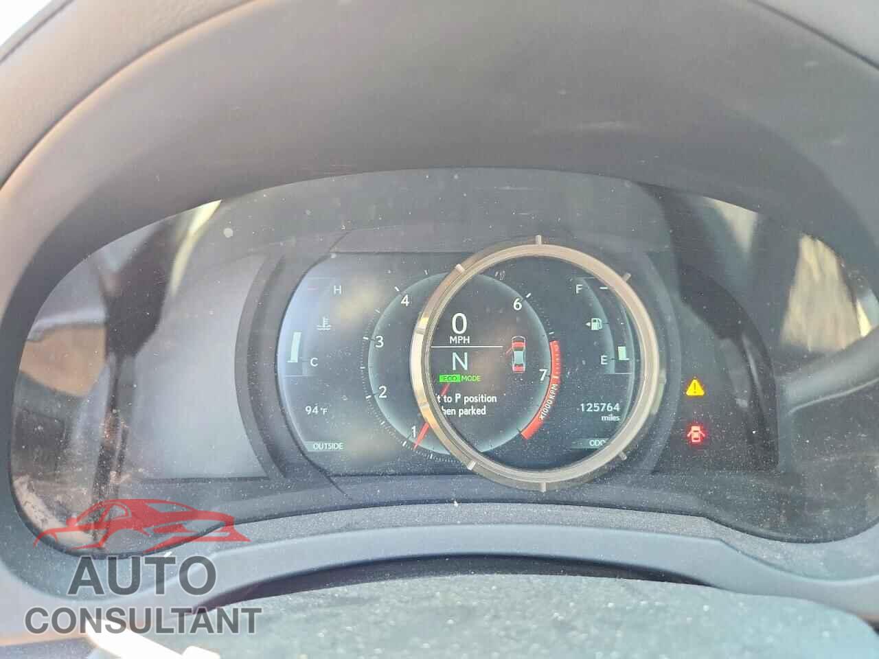LEXUS IS 2014 - JTHBF1D21E5034286