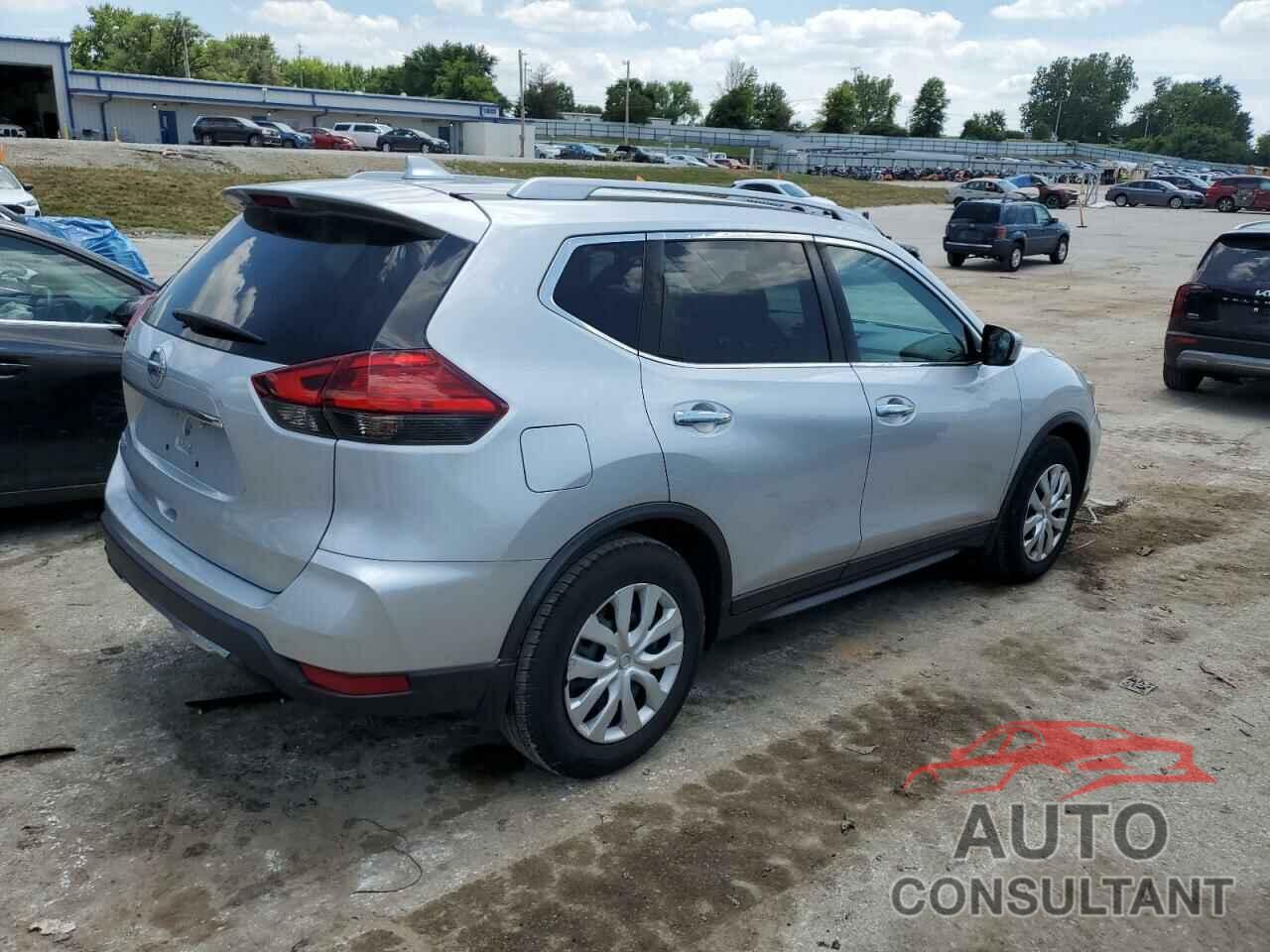 NISSAN ROGUE 2017 - 5N1AT2MT1HC777532