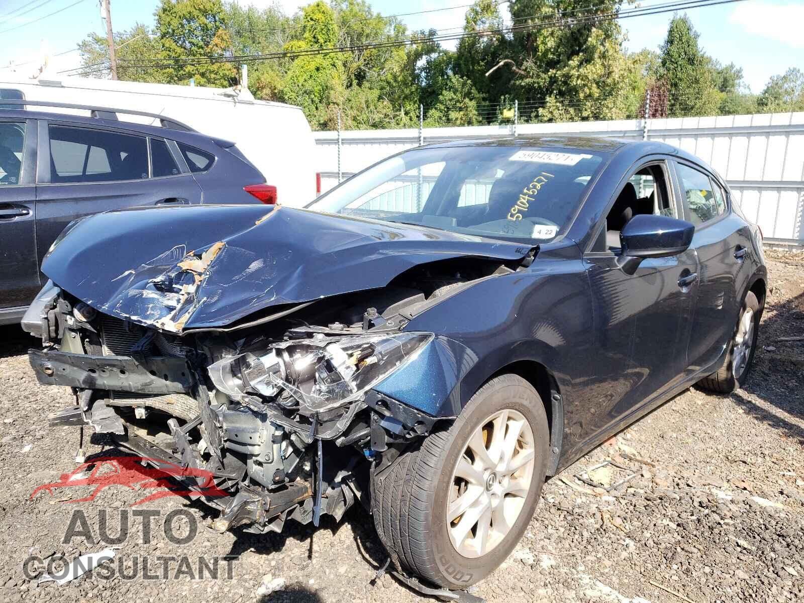MAZDA 3 2017 - 3MZBN1K72HM118826