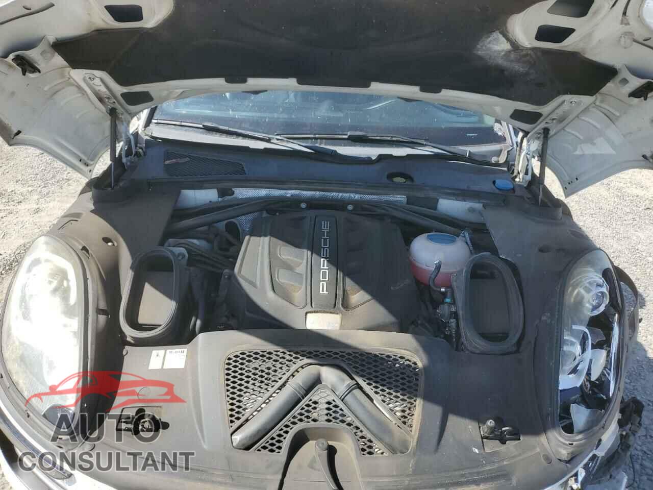 PORSCHE MACAN 2015 - WP1AB2A52FLB51724