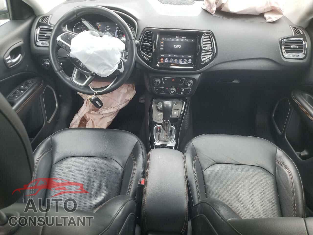 JEEP COMPASS 2020 - 3C4NJDCB2LT104200