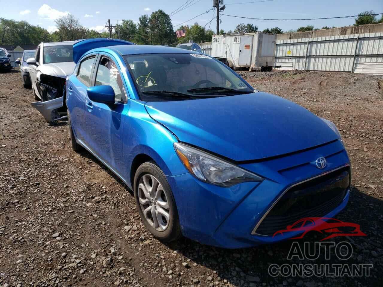 TOYOTA YARIS 2017 - 3MYDLBYV3HY156959