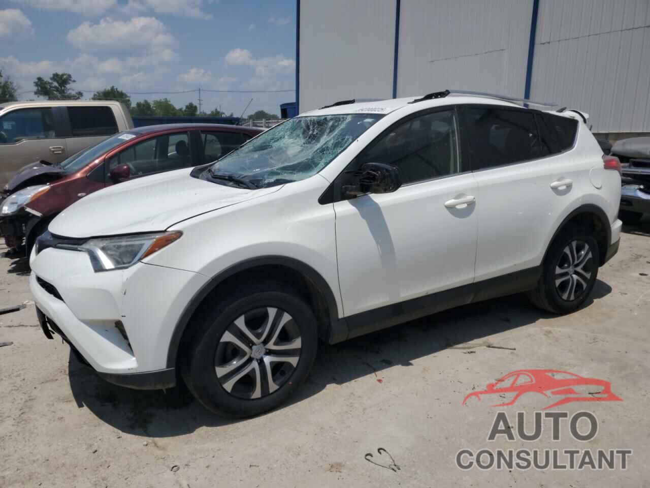 TOYOTA RAV4 2017 - JTMZFREV7HJ707780
