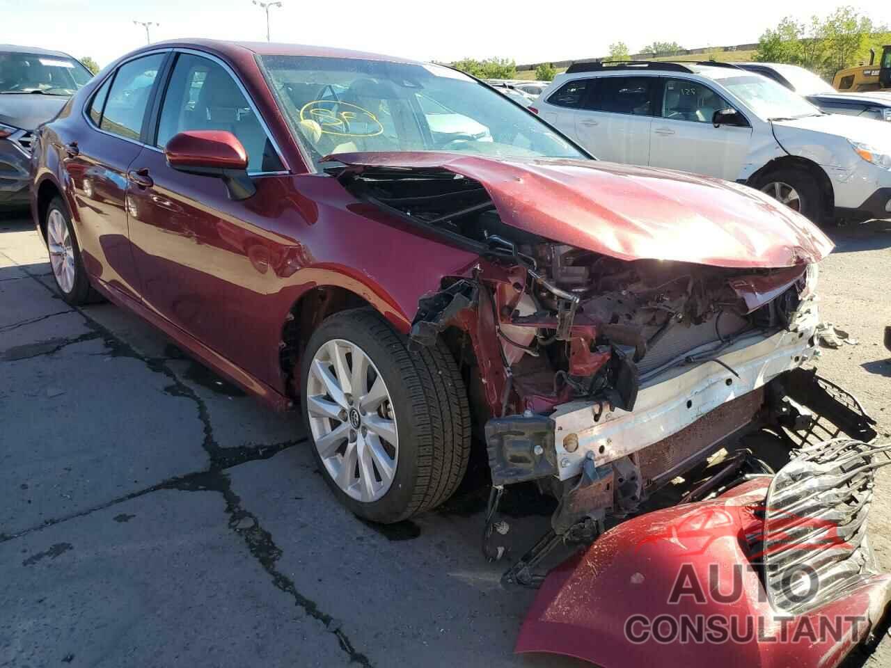 TOYOTA CAMRY 2018 - 4T1B11HK8JU625379