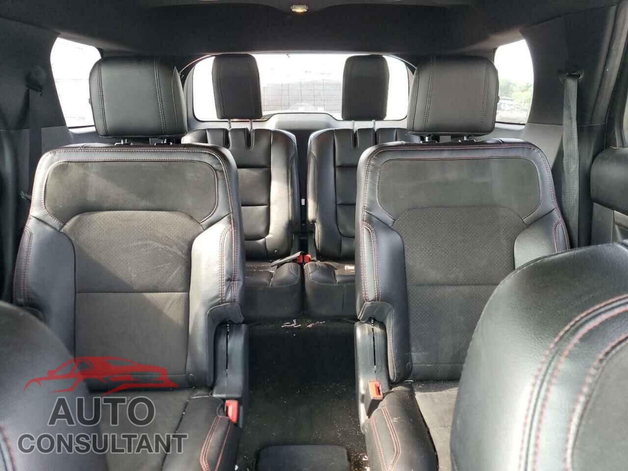 FORD EXPLORER 2018 - 1FM5K8D86JGB15463