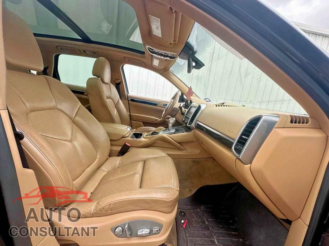 PORSCHE CAYENNE 2014 - WP1AA2A25ELA97360