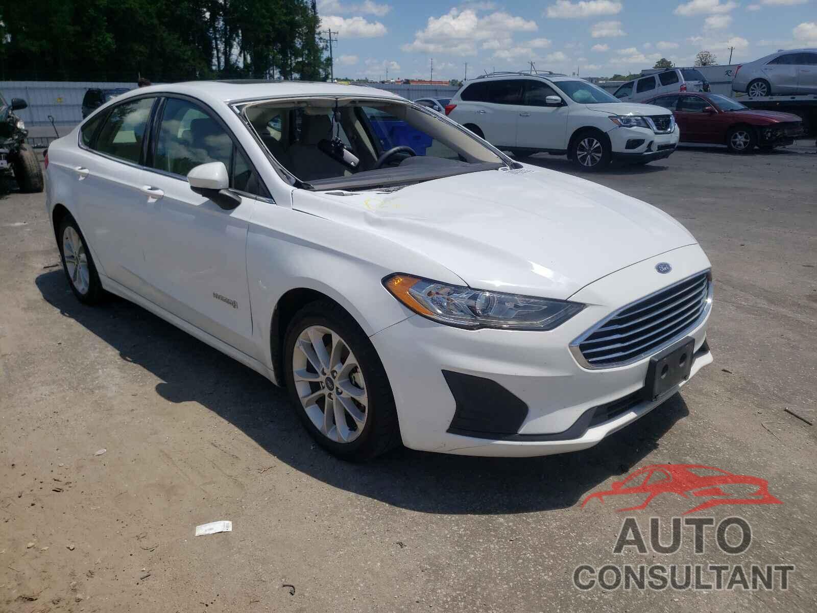 FORD FUSION 2019 - 3FA6P0LU5KR207528
