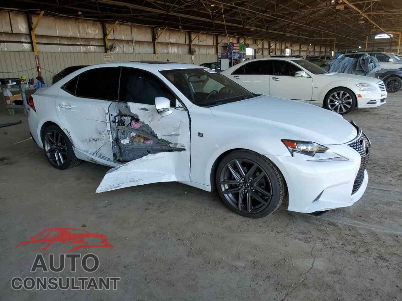 LEXUS IS 2015 - JTHBF1D28F5052365