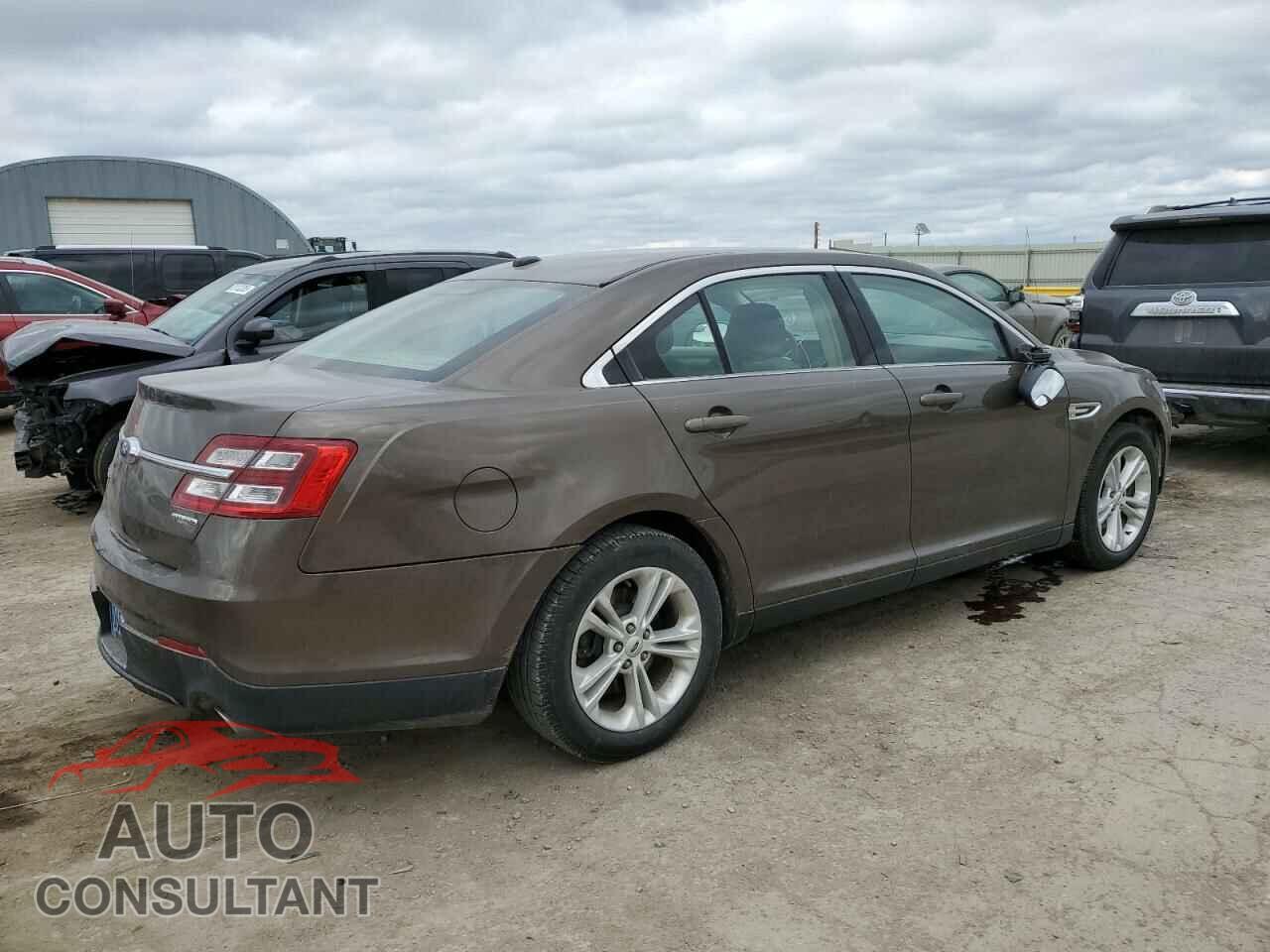 FORD TAURUS 2015 - 1FAHP2D83FG159160
