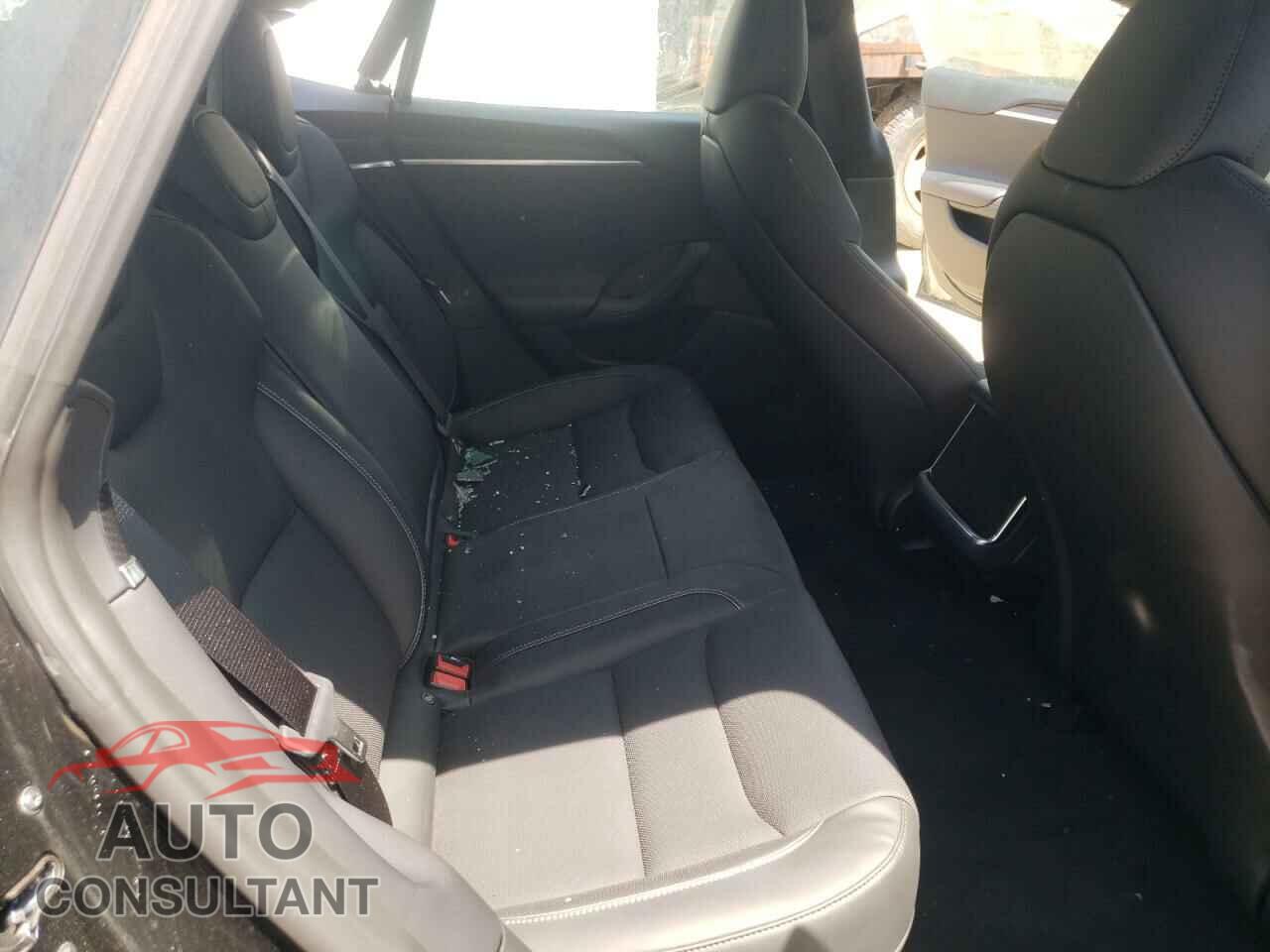 TESLA MODEL S 2022 - 5YJSA1E65NF459140
