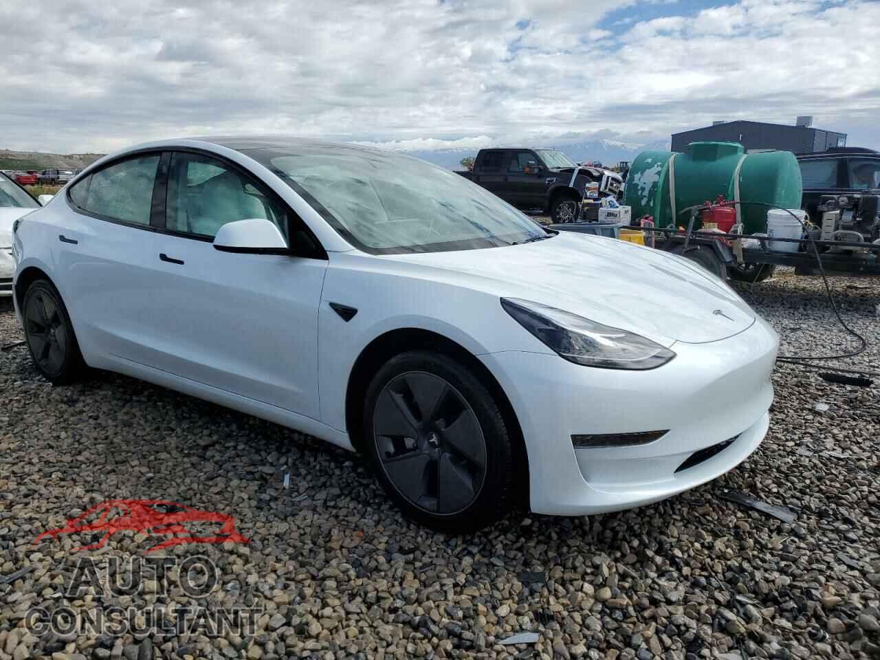 TESLA MODEL 3 2023 - 5YJ3E1EA9PF569835
