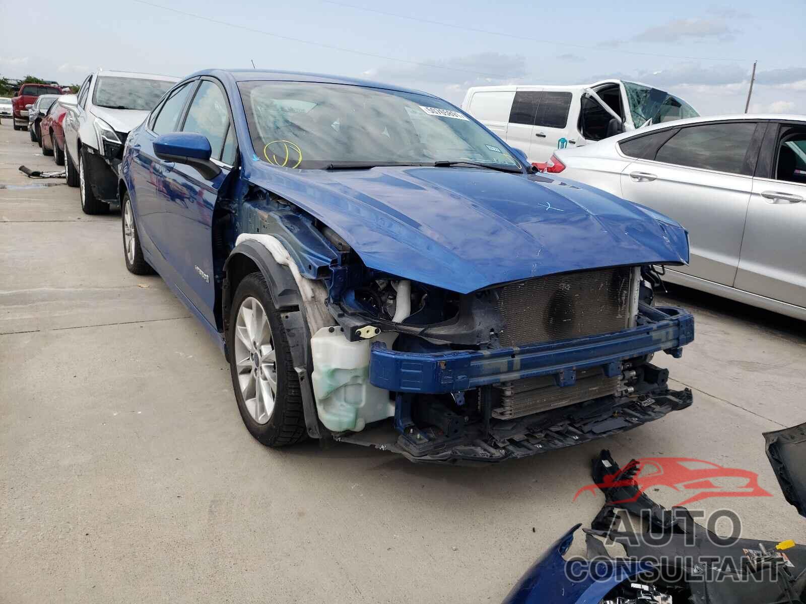FORD FUSION 2017 - 3FA6P0LU4HR356618