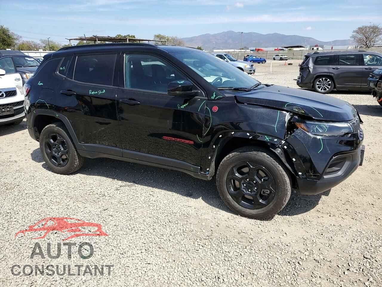 JEEP COMPASS 2023 - 3C4NJDDN0PT525413