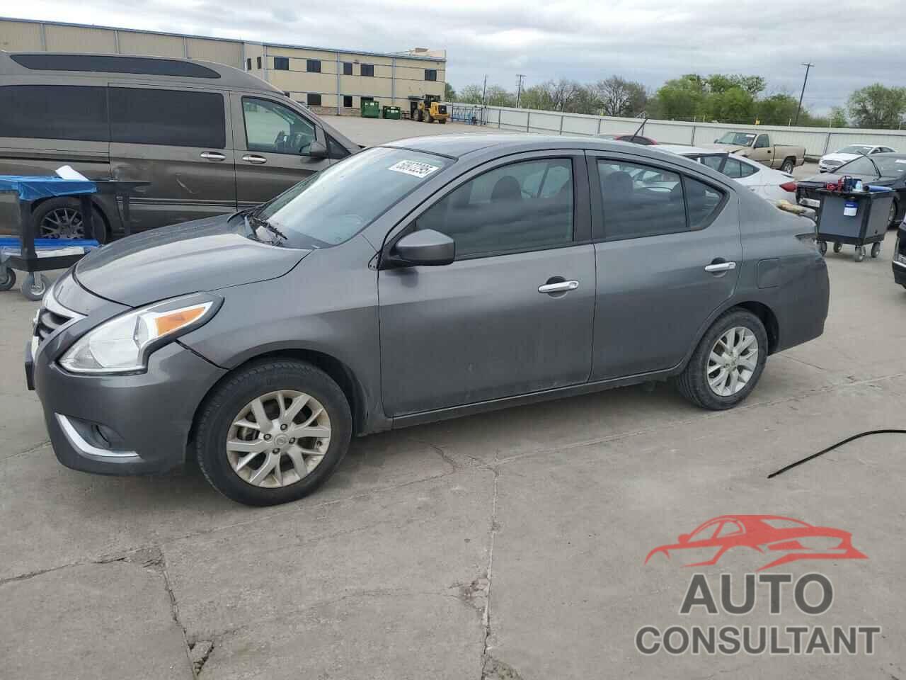 NISSAN VERSA 2017 - 3N1CN7APXHL879138