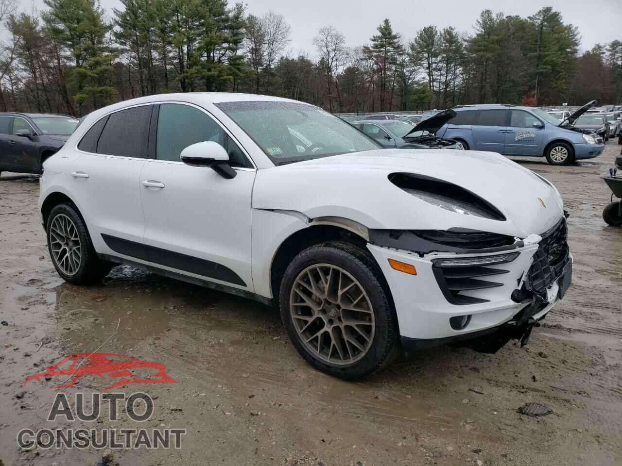 PORSCHE MACAN 2016 - WP1AB2A55GLB51556