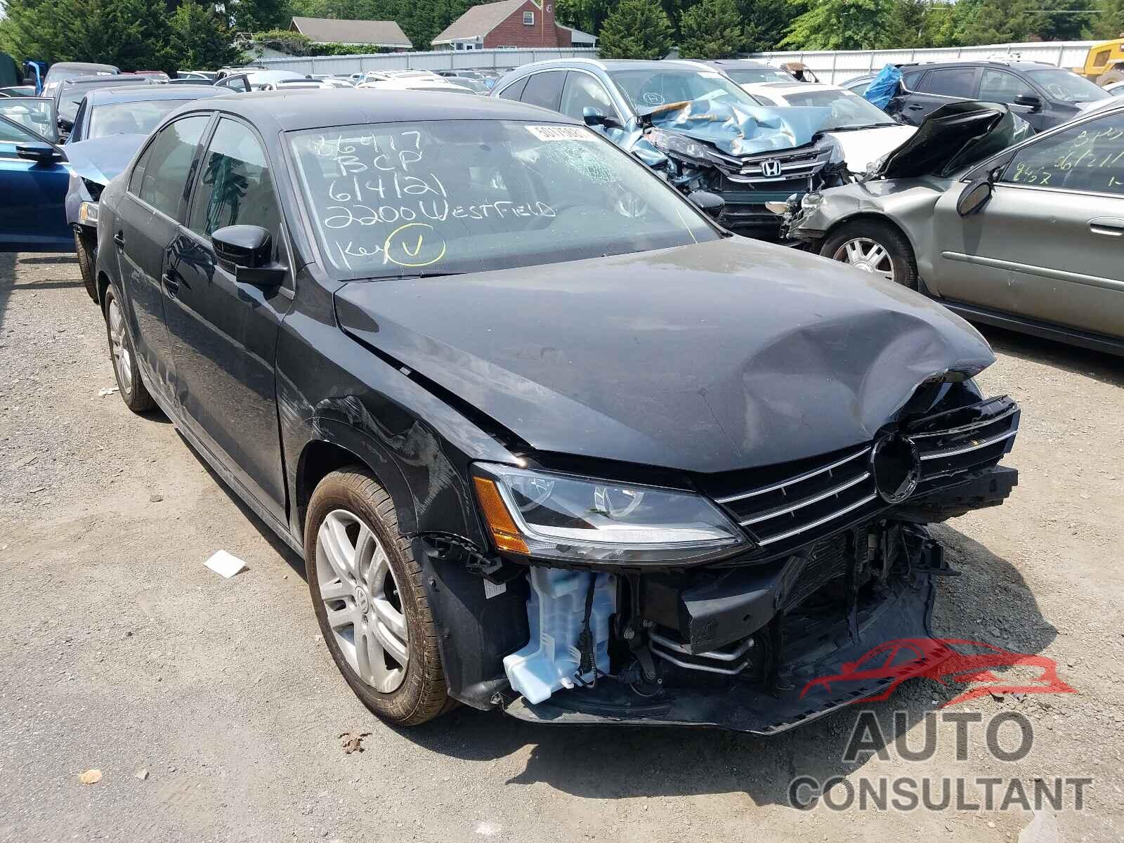 VOLKSWAGEN JETTA 2018 - 3VW2B7AJ7JM258529