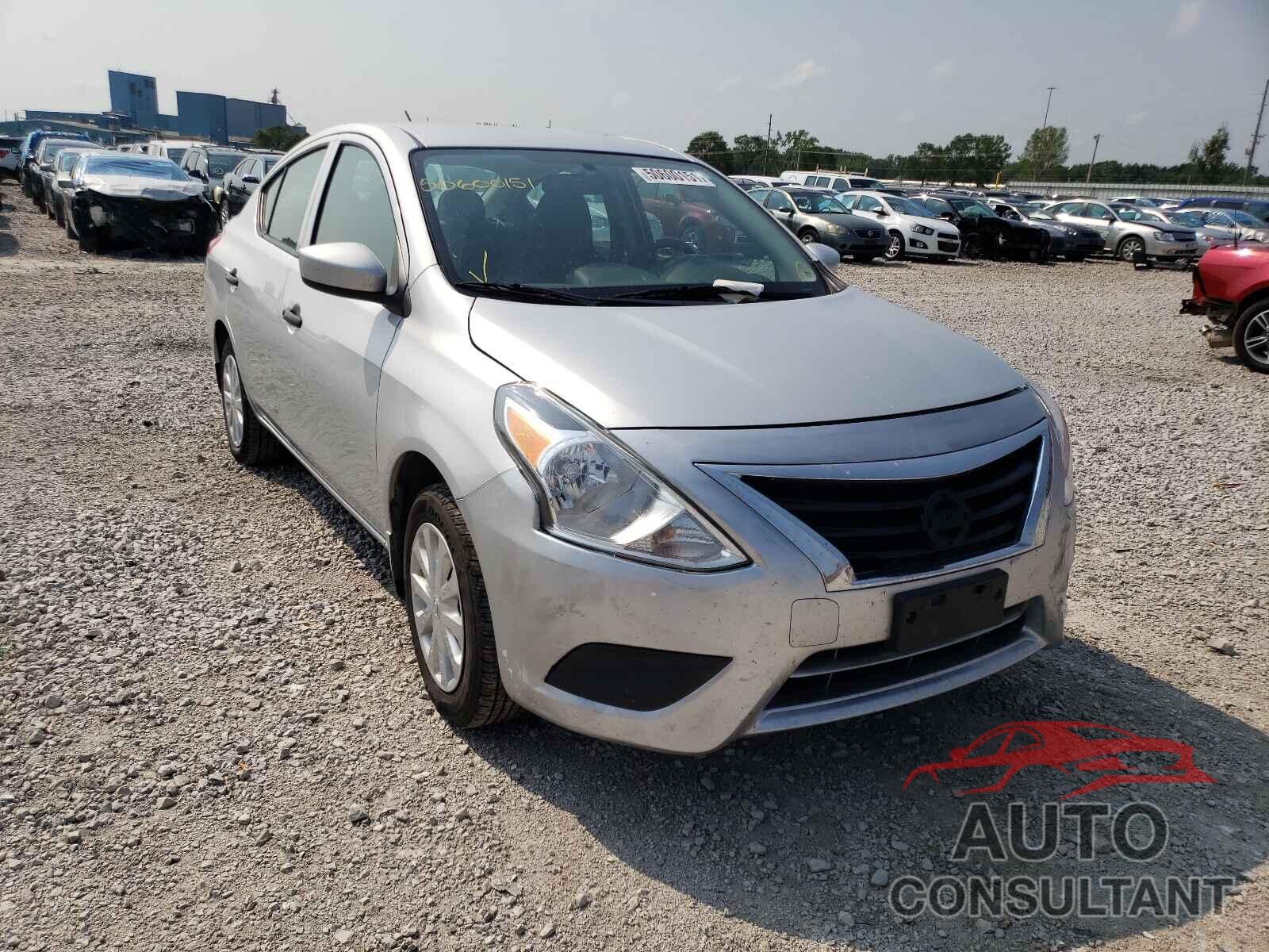 NISSAN VERSA 2017 - 3N1CN7AP2HL863239