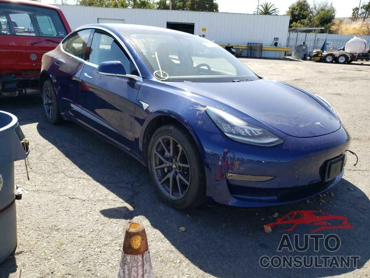 TESLA MODEL 3 2018 - 5YJ3E1EA9JF040344