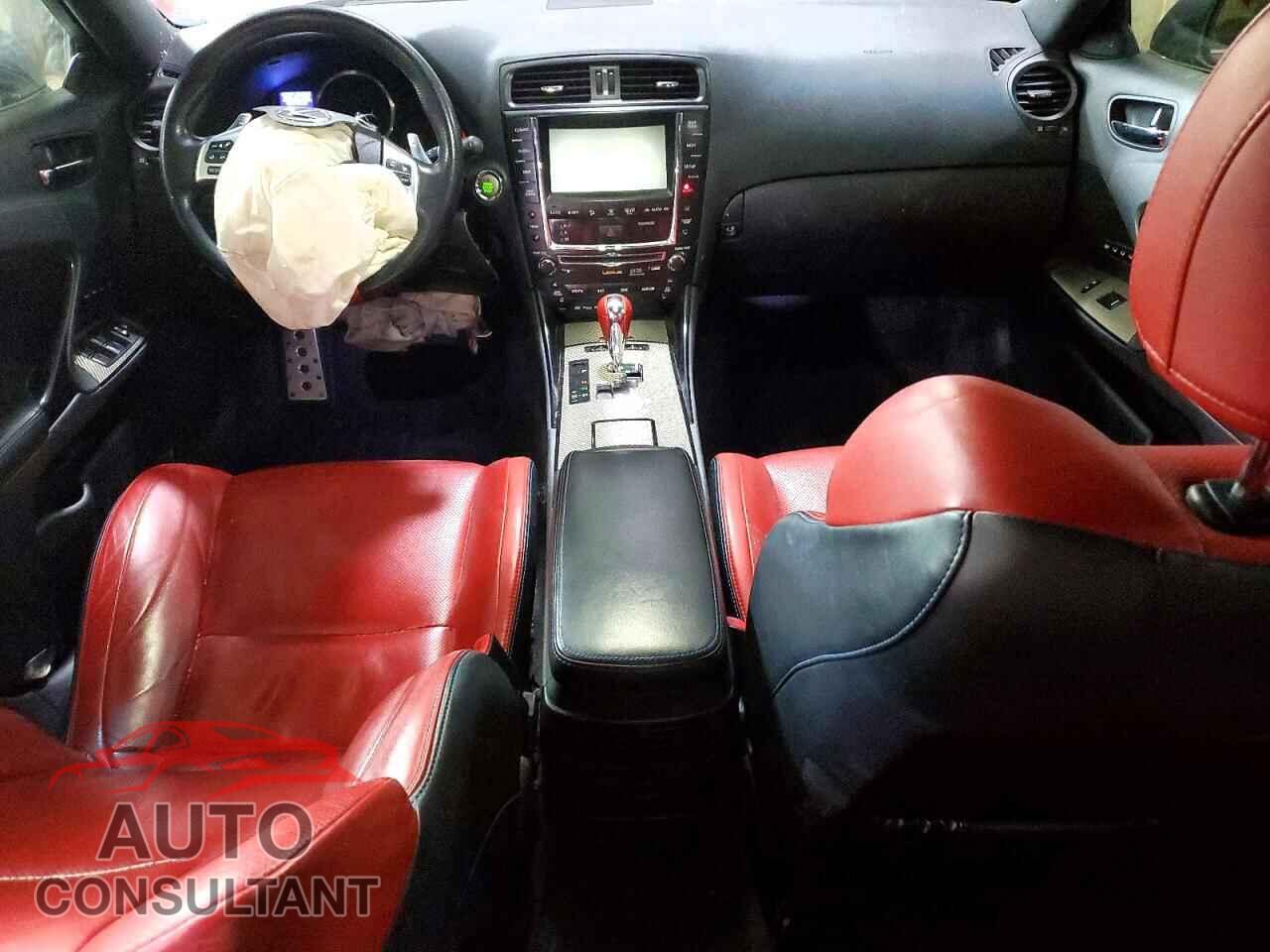 LEXUS IS 2012 - JTHBP5C21C5010489