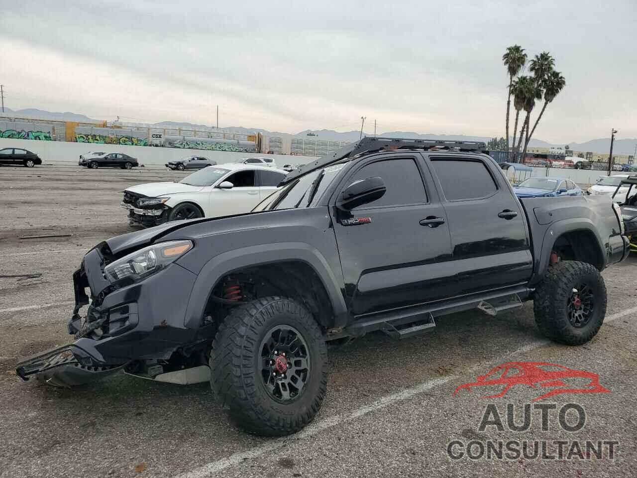 TOYOTA TACOMA 2019 - 5TFCZ5AN6KX205634