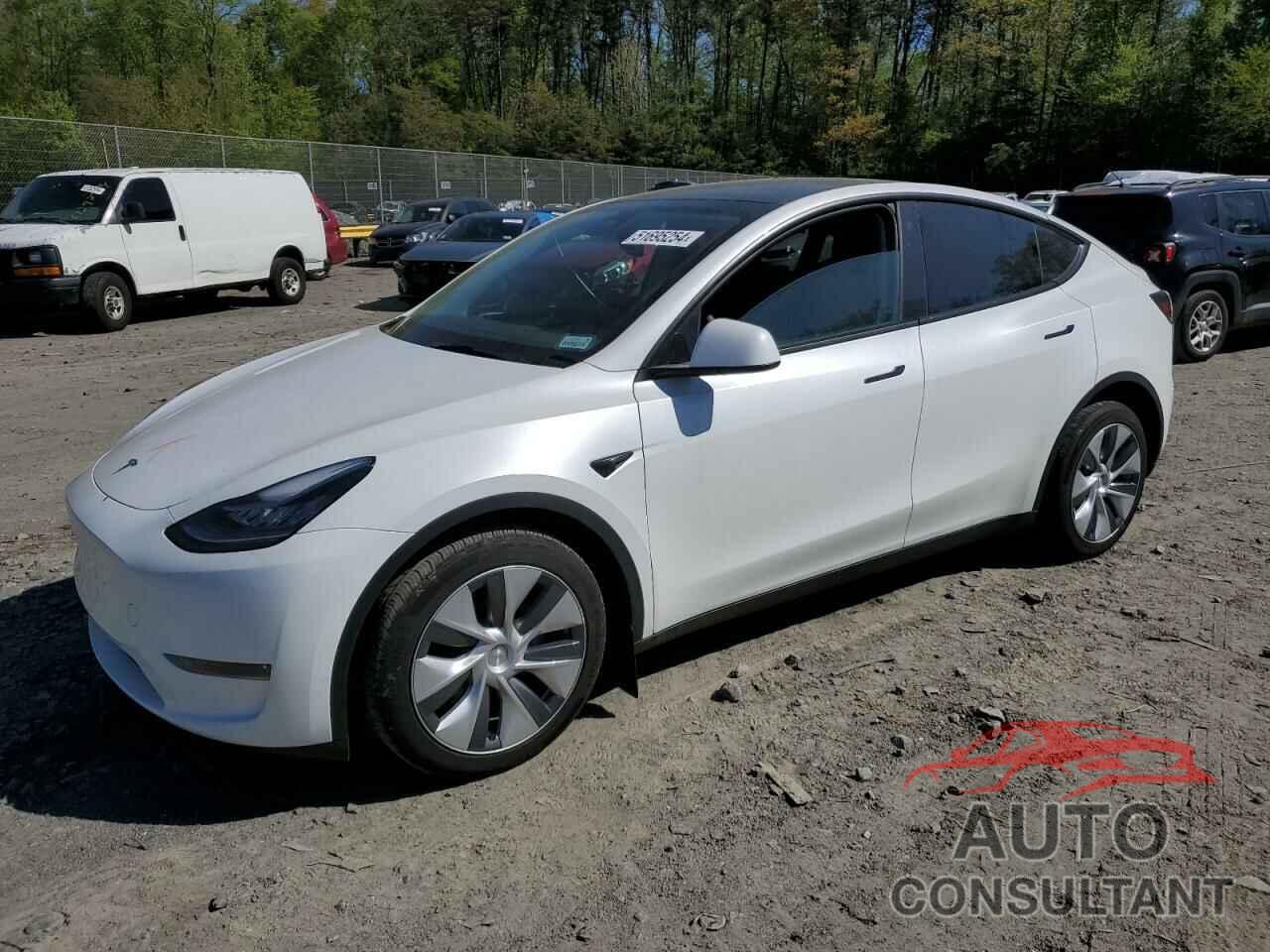 TESLA MODEL Y 2023 - 7SAYGDEE7PA057401