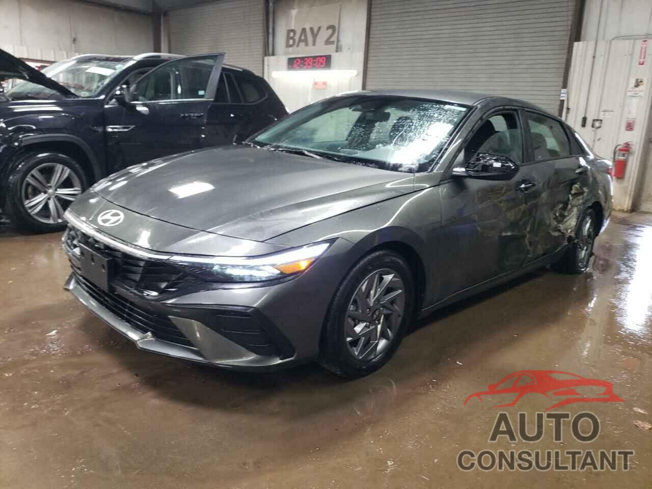 HYUNDAI ELANTRA 2024 - KMHLM4DJ0RU114349