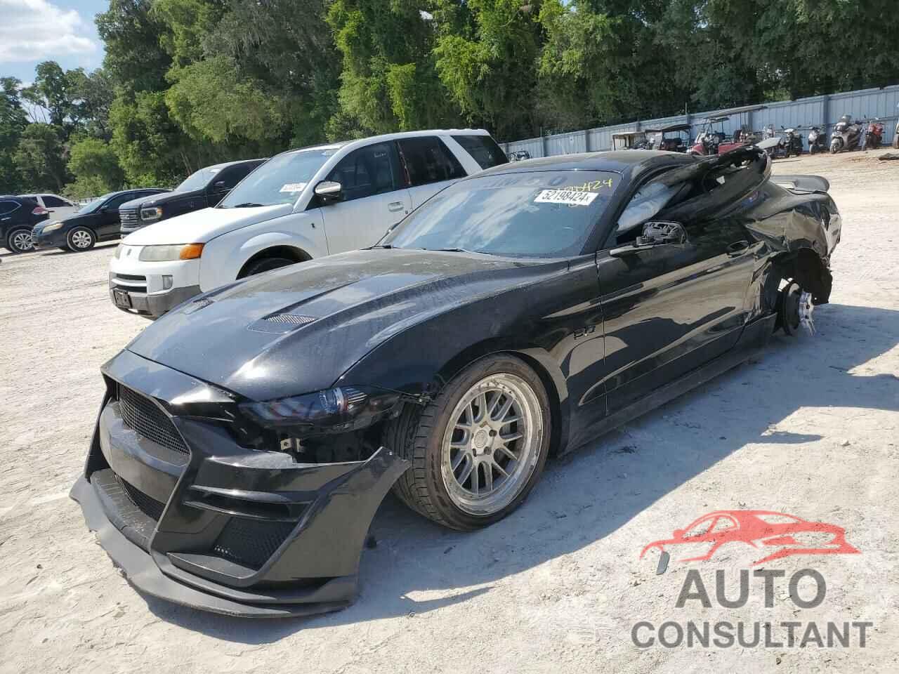 FORD MUSTANG 2018 - 1FA6P8CF8J5121504