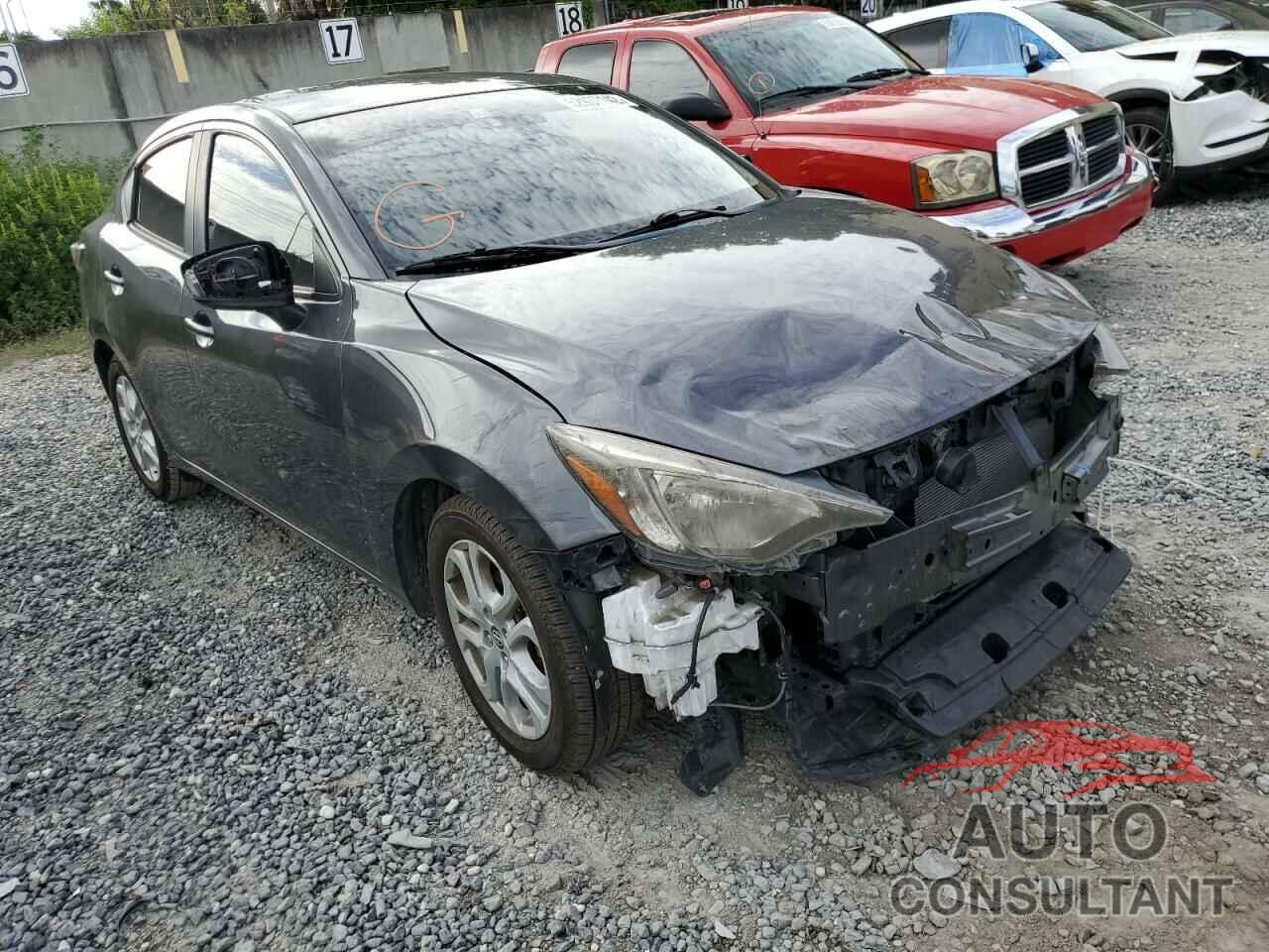 TOYOTA SCION 2016 - 3MYDLBZV6GY129719