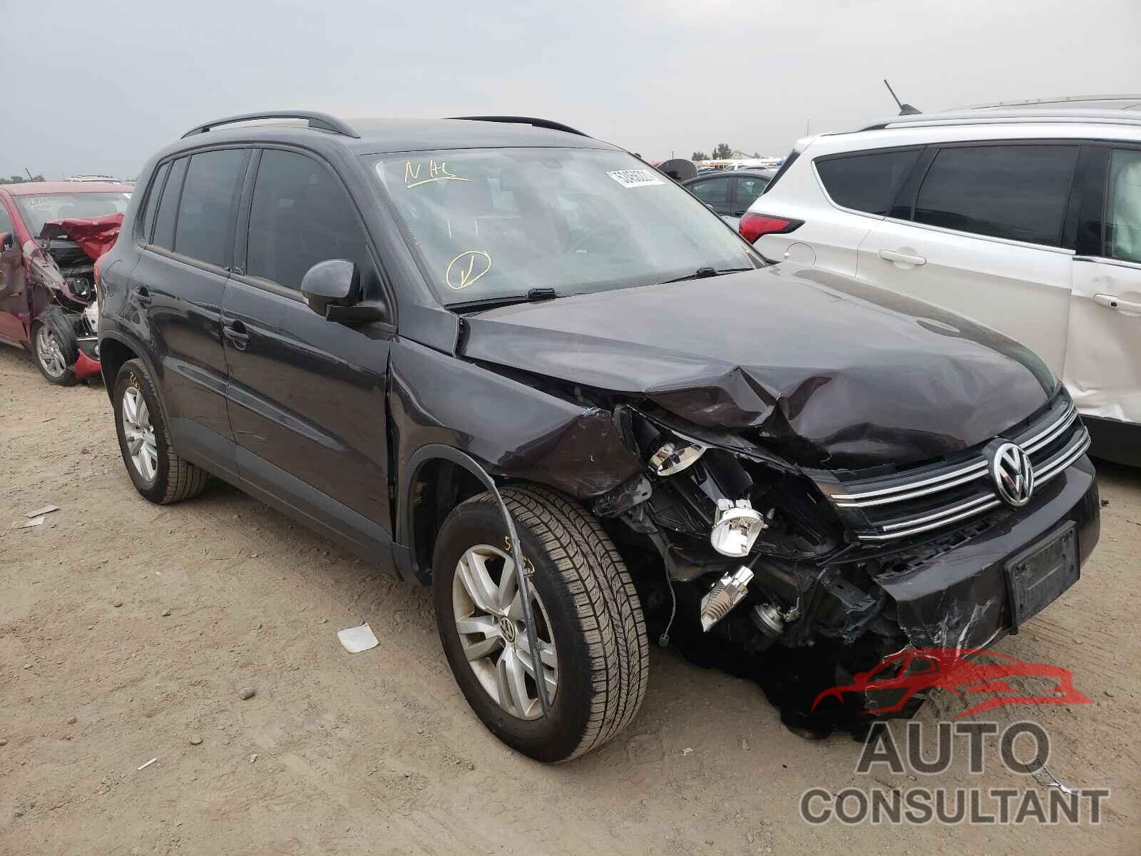 VOLKSWAGEN TIGUAN 2016 - WVGBV7AX5GW533740